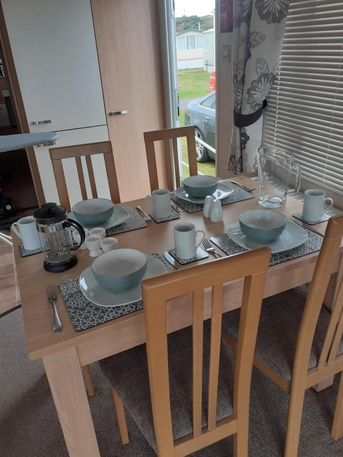 Rick'S Retreat Static Caravan Near The Beach With Free Wifi لوسيماوث المظهر الخارجي الصورة